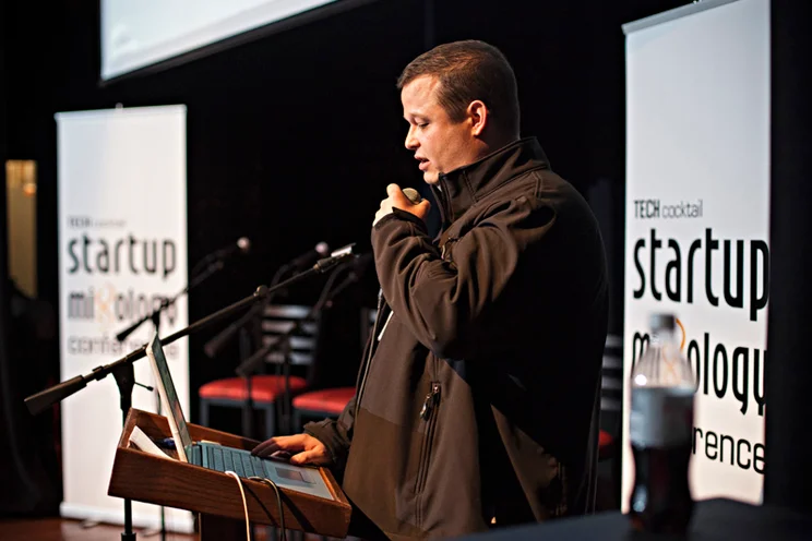 Aaron Batalion speaks at Tech Cocktail's Startup Mixology Conference