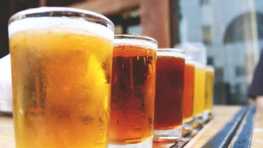 Longer Works Hours Tied to Greater Alcohol Consumption