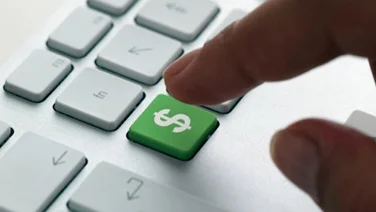 monetize social media