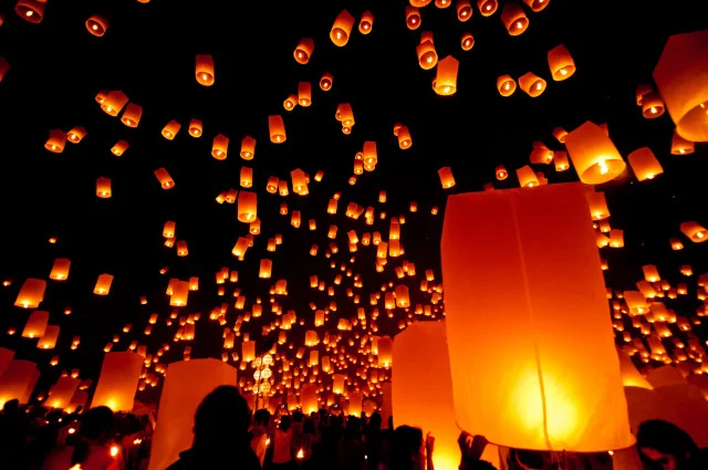 thai lanterns
