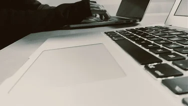 Apple Interns Can Make Up to $80,000