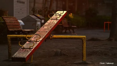 How to Get a Two-Sided Marketplace Off the Ground