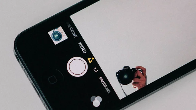 The Problem with Today's Photo-Sharing Apps