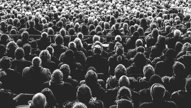 9 Tricks for Catching Thousands of Online Eyeballs