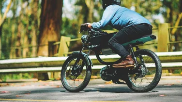 Hi-Tech Electric Bolt Motorbikes to Run on Lithium Ion Battery