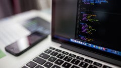 Holberton School Offers Disruptive Software Engineering Curriculum