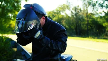 You'll Flip Your Lid Over New Motorcycle Helmet Tech