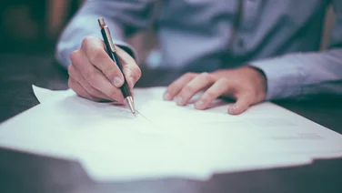 How to Improve Your Business Negotiation Skills