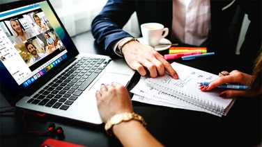 vipole startups
