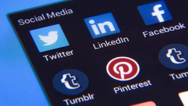 7 Social Media MarketingTools-Recommended By the Experts.
