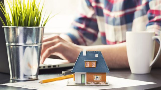 Talent TurboAppeal Should employees increase in pay be based on cost of living alone?