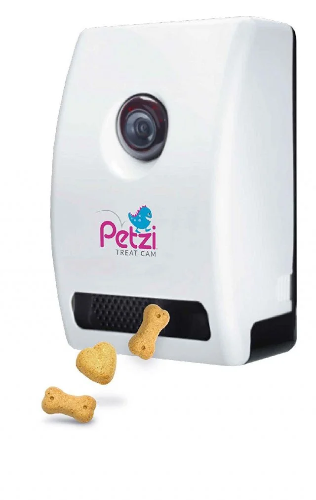 Petzi Treat Cam