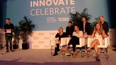 Mayra Ceja, investor