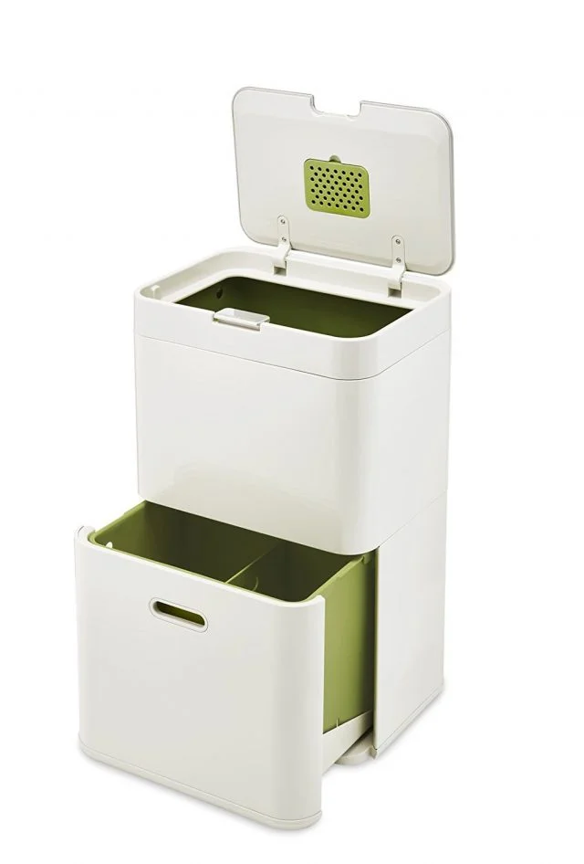 Intelligent Trash and Recycle Can