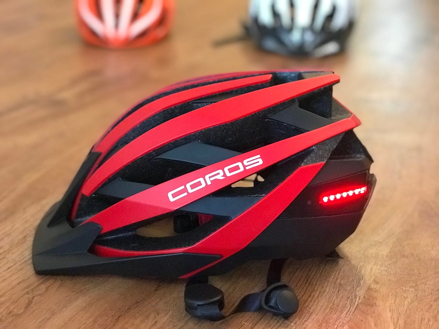 Coros Omni Coros Linx Smart Cycling Helmet Coros Linx Helmet Top