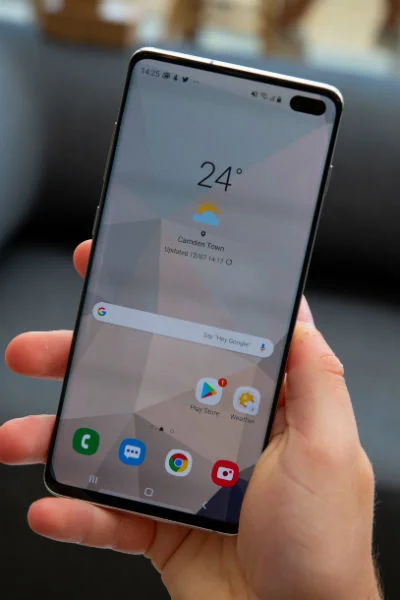 samsung galaxy s10 plus screen