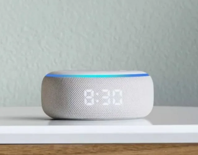 Echo Dot with clock