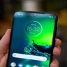 motorola g8 plus screen