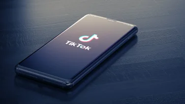 TikTok Mobile Screen Management