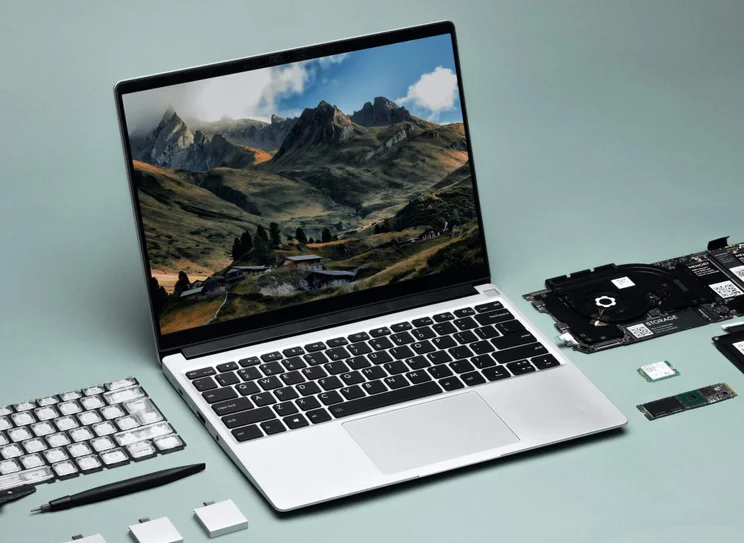 Framework Laptop Open
