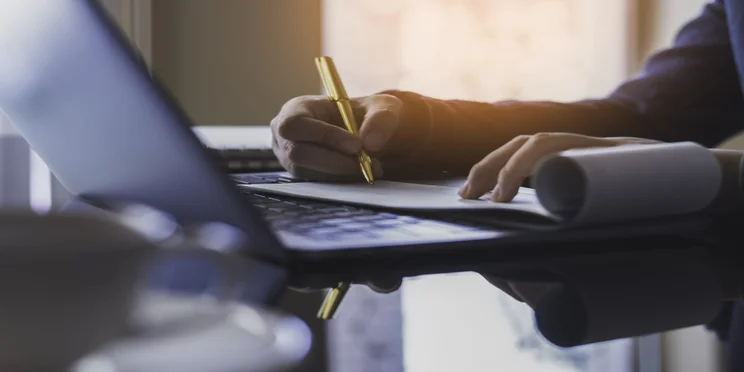 Person doing Payroll