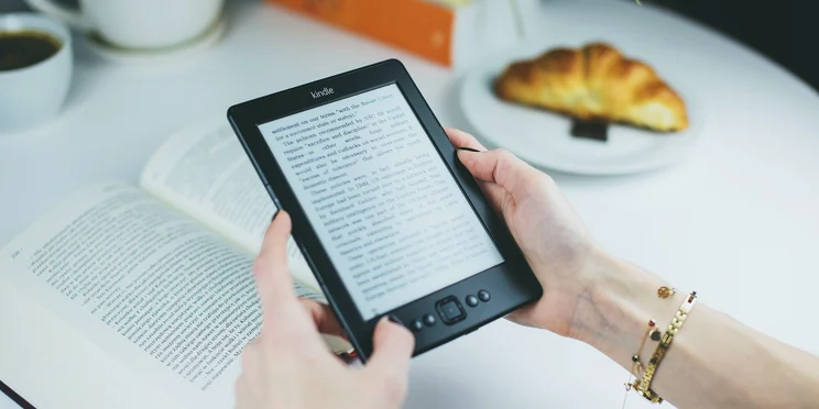 Kindle cover lockscreen
