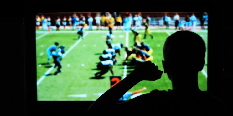 Apple likes live sports