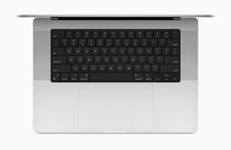 Apple MacBook Pro 16 inch keyboard
