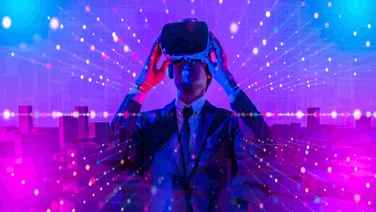 Man wearing VR Set
