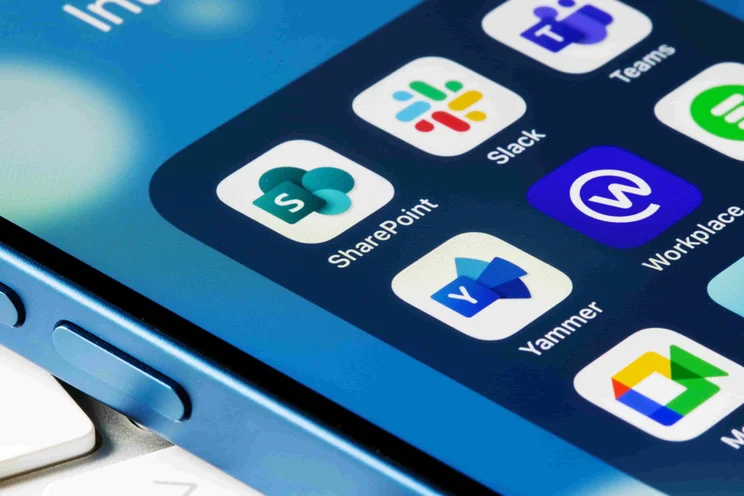 slack and teams on iphone