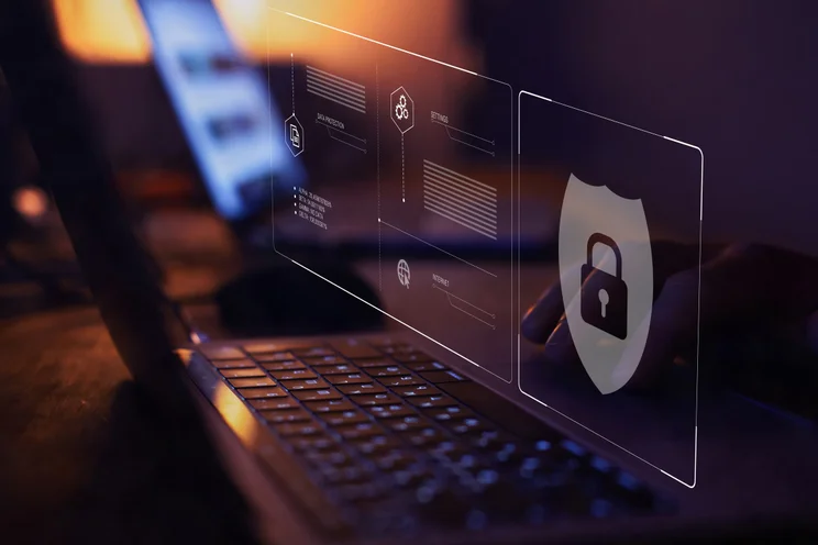 Cybersecurity padlock