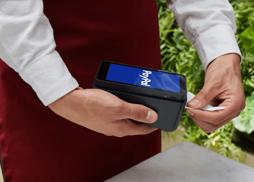 PayPal POS terminal prints receipt with dock