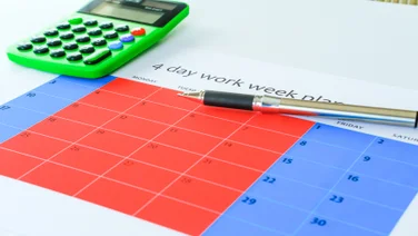 four day week planned out on a calendar