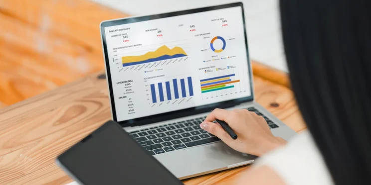 Sales CRM