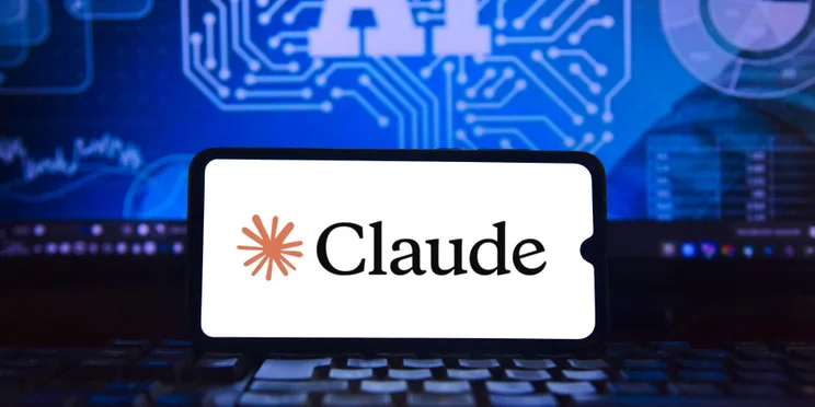 Claude AI dark
