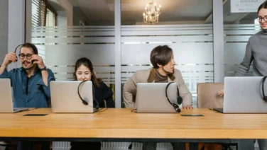 Talking to customers online