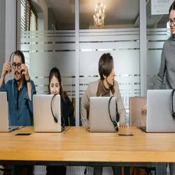 Talking to customers online